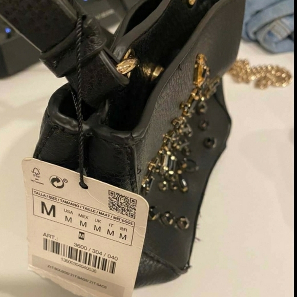 Zara Mini  Purse - Picture 4 of 11